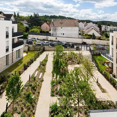 Apartment Le Petit Roof Villebon-sur-Yvette